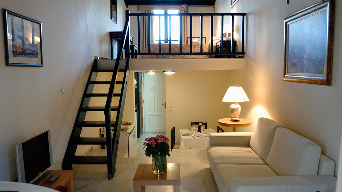 Family Room side sea view or sea view